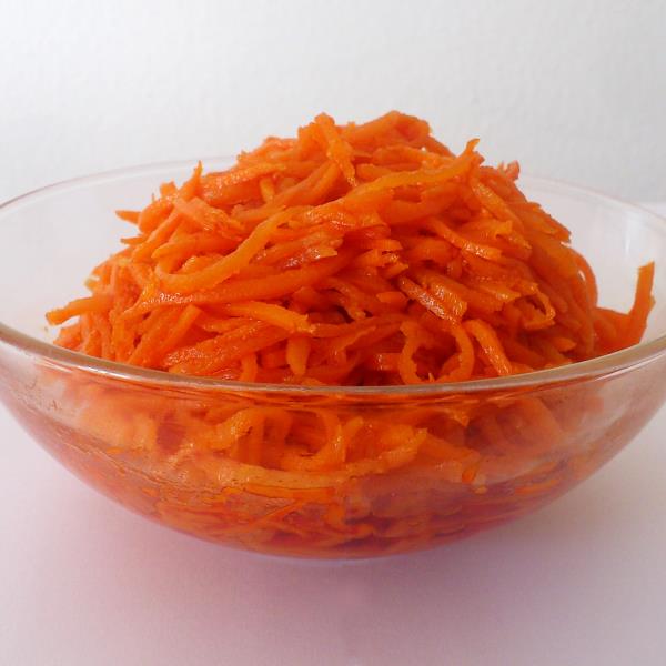 Морковка по корейски,икра баклажанная 100гр - סלט גזר קוראני,איקרה חציל ביתי 100גר